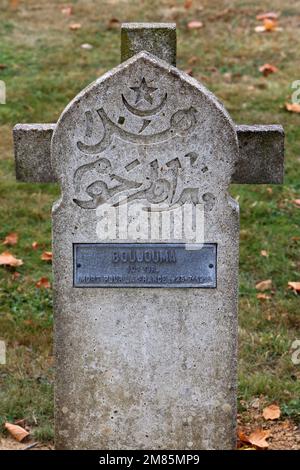 Cimetière militaire Franz Comprenant 990 Soldats dans quatre ossuaires. Chambry. Seine-te-Marne. Frankreich. Europa. Stockfoto