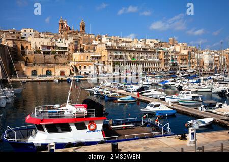 Blick über den Grand Harbor Vittoriosa Marina, Malta, Europa Stockfoto