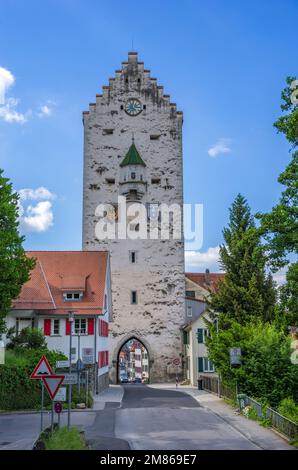 Ravensburg, Baden-Württemberg, Oberschwaben, Deutschland - Blick auf das mittelalterliche Obertor als Teil der historischen Stadtbefestigung. Stockfoto