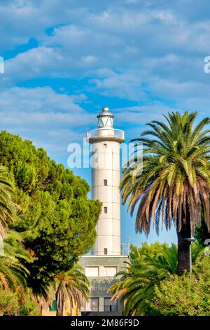 Leuchtturm in San Benedetto del Tronto, Italien Stockfoto