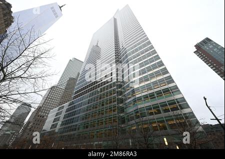 New York, USA. 12. Januar 2023. Außenansicht der New Yorker Zentrale von Goldman Sachs, New York City, New York, New York, 12. Januar 2023. Die multinationale Investmentbank und das Finanzdienstleistungsunternehmen sagten, Entlassungen würden etwa 3.200 Arbeitsplätze betreffen. (Foto: Anthony Behar/Sipa USA) Guthaben: SIPA USA/Alamy Live News Stockfoto