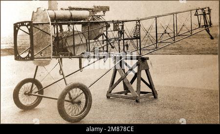 Flugzeugherstellung der 1930er Jahre in Großbritannien - Rahmen eines mit Maschinengewehren ausgestatteten Flugzeugs der Royal Airforce Siskin. Stockfoto