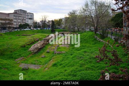 Die Ayios Polyeuktos Kirche in Istanbul, Türkei, wurde von den Byzantinern im 6. Jahrhundert erbaut. Seine Ruinen sind heute noch da. Stockfoto