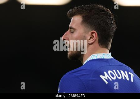 Craven Cottage, Fulham, London, Großbritannien. 12. Januar 2023. Premier League Football, Fulham gegen Chelsea; A dejected Mason Mount of Chelsea Credit: Action Plus Sports/Alamy Live News Stockfoto