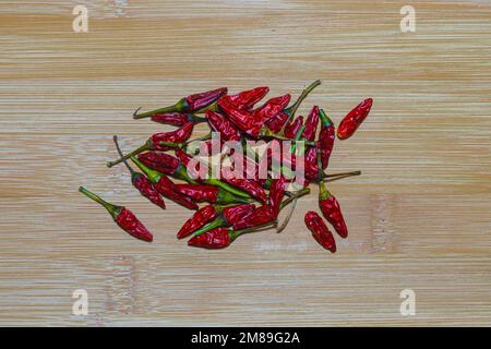 Periperi-, Piri-Piri-, Piripiri- oder Pili-Pili ist ein Kultivar von Capsicum frutescens aus dem malagueta-Pfeffer. Es ist ein heißer Pfeffer Stockfoto