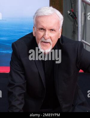 12. Januar 2023 - Hollywood, Kalifornien - James Cameron. James Cameron und Jon Landau Hand and Footprint in Cement Ceremony im TCL Chinese Theatre. (Kreditbild: © Billy Bennight/AdMedia via ZUMA Press Wire) NUR REDAKTIONELLE VERWENDUNG! Nicht für den kommerziellen GEBRAUCH! Stockfoto