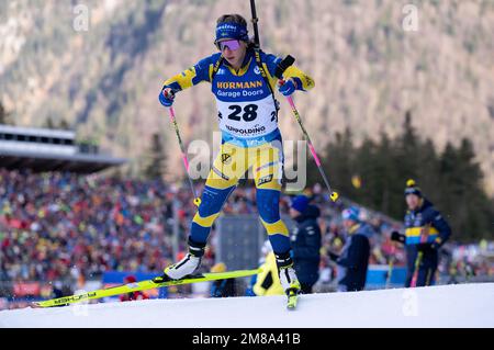 Ruhpolding, Deutschland. 12. Januar 2023. Biathlon: Weltmeisterschaft, individuell 15 km, Frauen. Anna Magnusson aus Schweden in Aktion. Kredit: Sven Hoppe/dpa/Alamy Live News Stockfoto