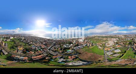 360 Grad Panorama-Landschaft Panorama des Strandes in der Stadt Porto Stockfoto