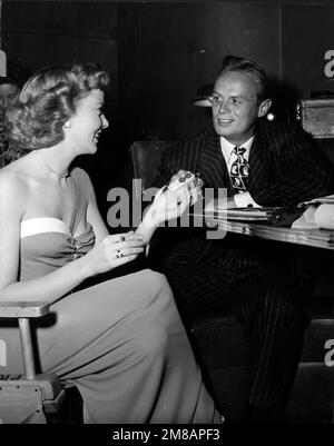 IDA LUPINO und RICHARD WIDMARK in ROAD HOUSE (1948) unter der Leitung VON JEAN NEGULESCO. Kredit: 20. CENTURY FOX / Album Stockfoto