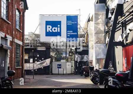 Mailand, Italien. 12. Januar 2023. Ein allgemeiner Überblick über das Rai-Produktionszentrum der Via Mecenate am 12. Januar 2023 in Mailand, Italien. (Foto von Alessandro Bremec/NurPhoto)0 Kredit: NurPhoto SRL/Alamy Live News Stockfoto