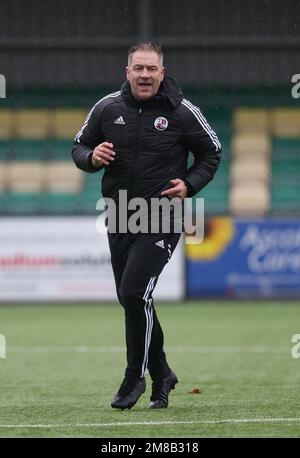 Horsham, Großbritannien. 13. Januar 2023. Scott Lindsey absolviert sein erstes Training als Manager von Crawley Town im Camping World Stadium in Horsham. Kredit: James Boardman/Alamy Live News Stockfoto