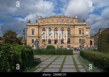 Rudolfinum am Jan-Palach-Platz - Prag, Tschechische Republik Stockfoto