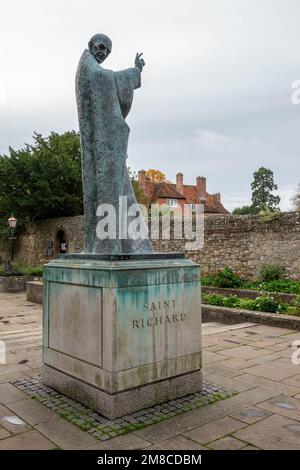 Statue von Saint Richard Chichester West Sussex England Stockfoto