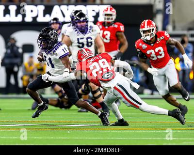 Inglewood, Kalifornien. 9. Januar 2023. Der TCU Horned Frogs Wide Receiver Derius Davis (11) spielt am 9. Januar 2023 während der College Football Playoff National Championship zwischen den TCU Horned Frogs und den Georgia Bulldogs im SoFi Stadium in Inglewood, Kalifornien, den Ball. (Obligatorischer Kredit: Freddie Beckwith/MarinMedia.org/Cal Sport Media) (absoluter vollständiger Fotograf und erforderliche Credits).Fernsehen oder gewinnorientierte Zeitschriften Wenden Sie sich direkt an MarinMedia. Kredit: csm/Alamy Live News Stockfoto