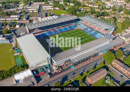 Burnley, Lancashire, Vereinigtes Königreich. 08.12.2022 Burnley Football Club, Turf Moor Stadium, Luftbild. 12. August 2022. Stockfoto