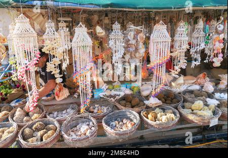 Schwamm zum Verkauf, Chania, Kreta, griechische Inseln, Griechenland Stockfoto