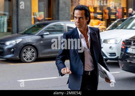 Mailand, Italien. 13. Januar 2023. Nick Cave ist während der Mailänder Fashion Week Menswear Herbst/Winter 2023/2024 in Mailand zu sehen. Kredit: SOPA Images Limited/Alamy Live News Stockfoto