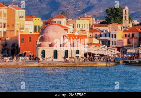 Der Venezianische Hafen, Chania, Kreta, Griechische Inseln, Griechenland Stockfoto