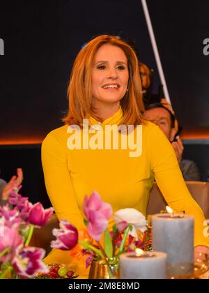 Mareile Höppner, Moderatorin bei der Aufzeichnung der „NDR Talk Show“ im NDR Fernsehstudio Lokstedt. Hamburg, 13.01.2023 Stockfoto