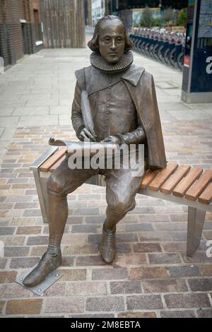 Shakespeare Statue New Inn Yard, Stockfoto