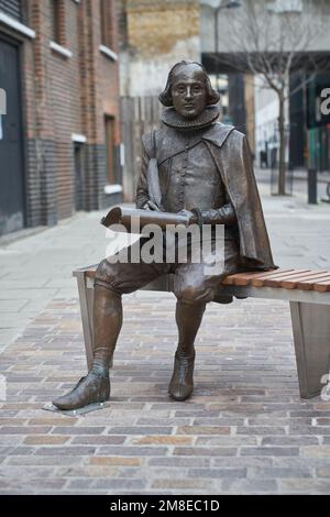 Shakespeare Statue New Inn Yard, Stockfoto