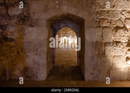 Ajloun Castle oder Qalat ar-Rabad Interior Room and Door in Jordanien Stockfoto