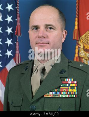 Das offizielle Offiziersporträt von Brigadegeneral Martin R. Steele, US Marine Corps (entdeckt). Basis: Marinestützpunkt, Quantico Bundesstaat: Virginia (VA) Land: Vereinigte Staaten von Amerika (USA) Stockfoto