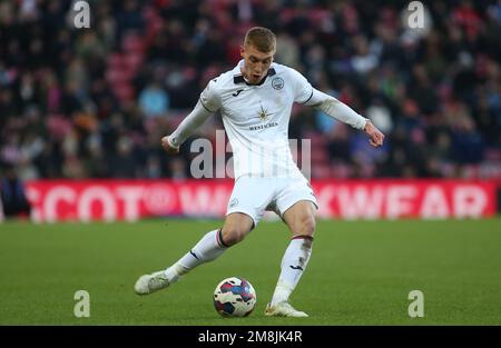 Jay Fulton von Swansea City während des Sky Bet Championship-Spiels zwischen Sunderland und Swansea City im Stadium of Light, Sunderland am Samstag, den 14. Januar 2023. (Kredit: Michael Driver | MI News) Kredit: MI News & Sport /Alamy Live News Stockfoto