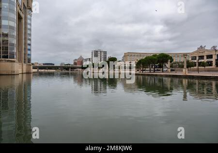 Montpellier, Occitanie, Frankreich, 12 28 2022 - Geschäftsviertel und Rathaus der Region Stockfoto