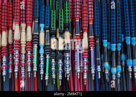 Shisha-Pfeifen in einem Geschäft in Tunis Stockfoto