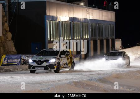 17A JEREMY SARHY (FR) BRUNET COMPETITION, ACTION 17B JOAQUIN RODRIGO (ES) BRUNET COMPETITION, ACTION 20A ALEX ESPANOL (ES) DRIVELAND / PUZZLE MOTORSPORT, ACTION 20B MARKEL DE ZABALETA (ES) DRIVELAND / PUZZLE MOTORSPORT, Action während der Clio Ice Trophy 2023 2023 - GSeries G1 auf dem Circuit Andorra - Pas de la Casa, am 14. Januar 2023 in Encamp, Andorra - Picture Damien Doumergue / DPPI Credit: DPPI Media/Alamy Live News Stockfoto