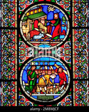 Buntglasfenster, Noah's Ark, Building the Ark, Tiere gehen zwei mal zwei, von Alfred Gerente von Paris, 1849, Ely Cathedral, Cambridgeshire Stockfoto