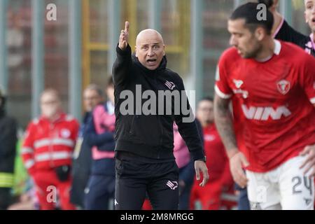 Perugia, Italien. 14. Januar 2023. corini eugenio (Trainer palermo fc) während des AC Perugia vs Palermo FC, italienisches Fußballspiel der Serie B in Perugia, Italien, Januar 14 2023 Kredit: Independent Photo Agency/Alamy Live News Stockfoto