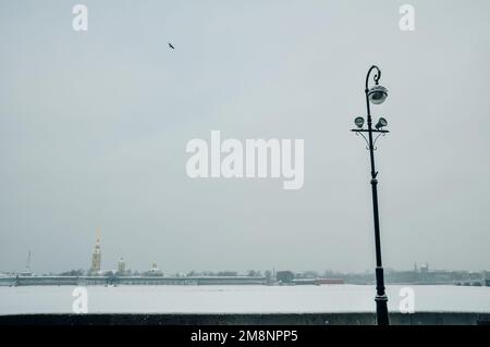 Peter-und-Paul-Festung in St. Petersburg im Winter. Hochwertiges Foto Stockfoto