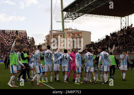 Reggio Calabria, Italien. 14. Januar 2023. SPAL feiert Sieg bei Reggina 1914 gegen SPAL, italienisches Fußballspiel der Serie B in Reggio Calabria, Italien, Januar 14 2023 Kredit: Independent Photo Agency/Alamy Live News Stockfoto