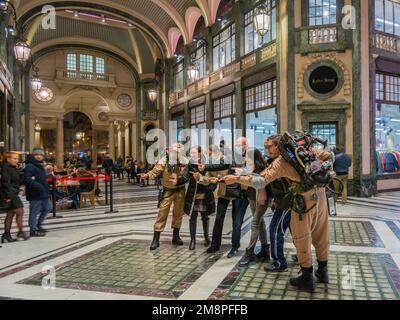 Innenansicht der Galerie Saint Federico in der Nähe des Platzes San Carlo in Turin (Torino) Piemont, Region Norditalien, Europa. Stockfoto