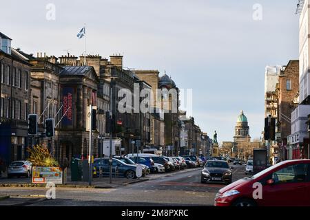 Edinburgh Scotland, Vereinigtes Königreich, 15. Januar 2023. Allgemeiner Blick auf den Parkplatz auf der George Street. Live-Nachrichten von sst/alamy Stockfoto