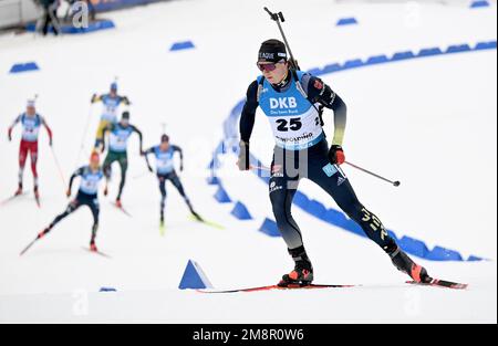 Ruhpolding, Deutschland. 15. Januar 2023. Biathlon, Weltmeisterschaft, 15 Kilometer, Männer. Justus Strelow aus Deutschland in Aktion. Kredit: Sven Hoppe/dpa/Alamy Live News Stockfoto