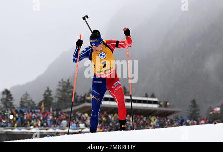 Ruhpolding, Deutschland. 15. Januar 2023. Biathlon, Weltmeisterschaft, 12,5 Kilometer, Frauen. Julia Simon aus Frankreich. Kredit: Sven Hoppe/dpa/Alamy Live News Stockfoto