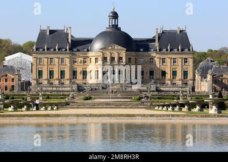 Fassade Sud. Château de Vaux-le-Vicomte. (1658-1661). Frankreich. Europa. / Südfassade. Schloss Vaux-le-Vicomte. (1658-1661). Europa. Stockfoto