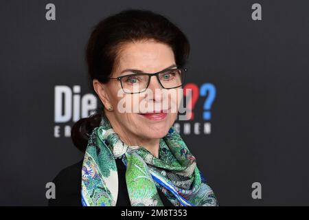 Gudrun LANDGREBE (Schauspielerin) Einzelbild, Einzelmotiv, Porträt, Porträt, Porträt. Red Carpet, Red Carpert Weltpremiere der DREI ??? ? ERBE DES DRACHEN am 15. Januar 2023 im Mathaeser-Kino in München. ? Stockfoto