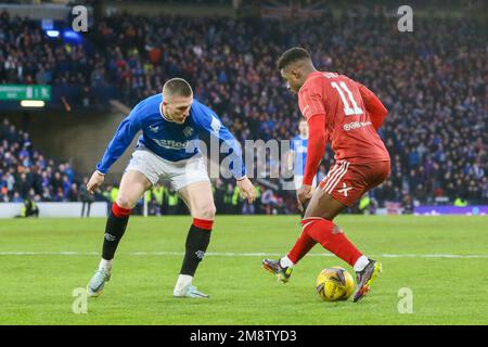 Glasgow, Großbritannien. 15. Januar 2023. Das zweite Halbfinale des Scottish League Cup (Viaplay Cup) zwischen Rangers und Aberdeen fand in Hampden Park, Glasgow, Schottland, Großbritannien, statt. Der Gewinner dieses Spiels spielt am 26. Februar Celtic im Finale. Wird auch in Hampden gespielt. Kredit: Findlay/Alamy Live News Stockfoto