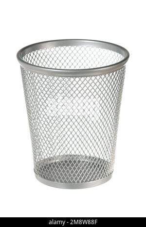 Leeren Sie den Papierkorb auf Weiß Stockfoto