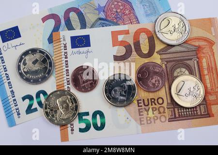 Kroatische Euro-Münzen, neues Mitglied der Eurozone, Münzen und Banknoten, Jahr 2023 Stockfoto