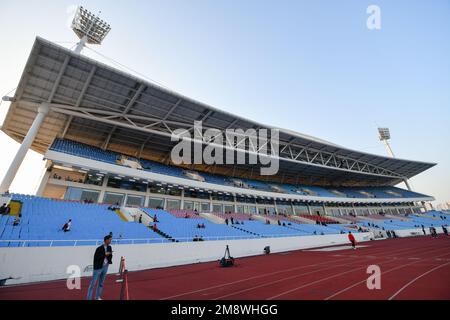 Hanoi, Vietnam. 13. Januar 2023. Blick auf das My Dinh National Stadium vor dem AFF Mitsubishi Electric Cup 2022 Spiel zwischen Vietnam und Thailand im My Dinh National Stadium. Endstand: Vietnam 2:2 Thailand. (Foto: Amphol Thongmueangluang/SOPA Images/Sipa USA) Guthaben: SIPA USA/Alamy Live News Stockfoto