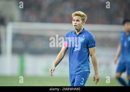 Hanoi, Vietnam. 13. Januar 2023. Theerathon Bunmathan von Thailand während des AFF Mitsubishi Electric Cup 2022 zwischen Vietnam und Thailand im My Dinh National Stadium. Endstand: Vietnam 2:2 Thailand. Kredit: SOPA Images Limited/Alamy Live News Stockfoto