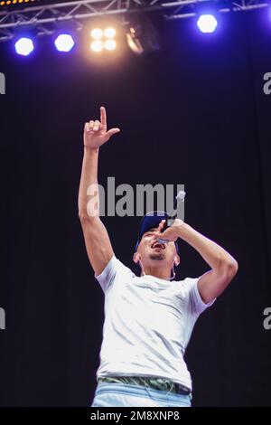 Kreatives Bild zu Der Sänger und Rapper Morad singen beim Konzert, dem 2021 Share Der Sänger und Rapper Morad singen beim Konzert, dem 2021 Share Illustration