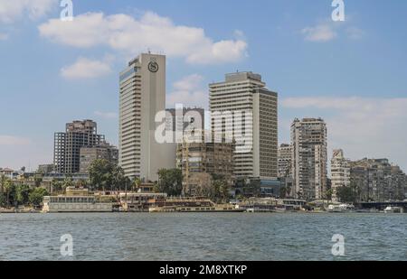 Sheraton und andere Gebäude, Nil, Kairo, Ägypten Stockfoto