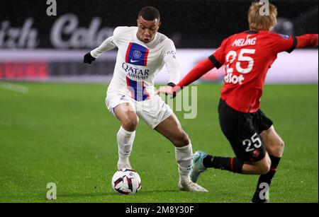 Rennes, Frankreich. 15. Januar 2023. Kylian Mbappe von PSG während des Fußballspiels der französischen Meisterschaft Ligue 1 zwischen Stade Rennais und Paris Saint-Germain am 15. Januar 2023 im Roazhon Park in Rennes, Frankreich - Foto Jean Catuffe / DPPI Credit: DPPI Media/Alamy Live News Stockfoto