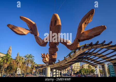 Skulptur „La Gamba“ (Garnelen) von Javier Mariscal für die Olympischen Spiele 1992 in Barcelona (Barcelona, Katalonien, Spanien) ESP: Escultura „La gamba“ Stockfoto